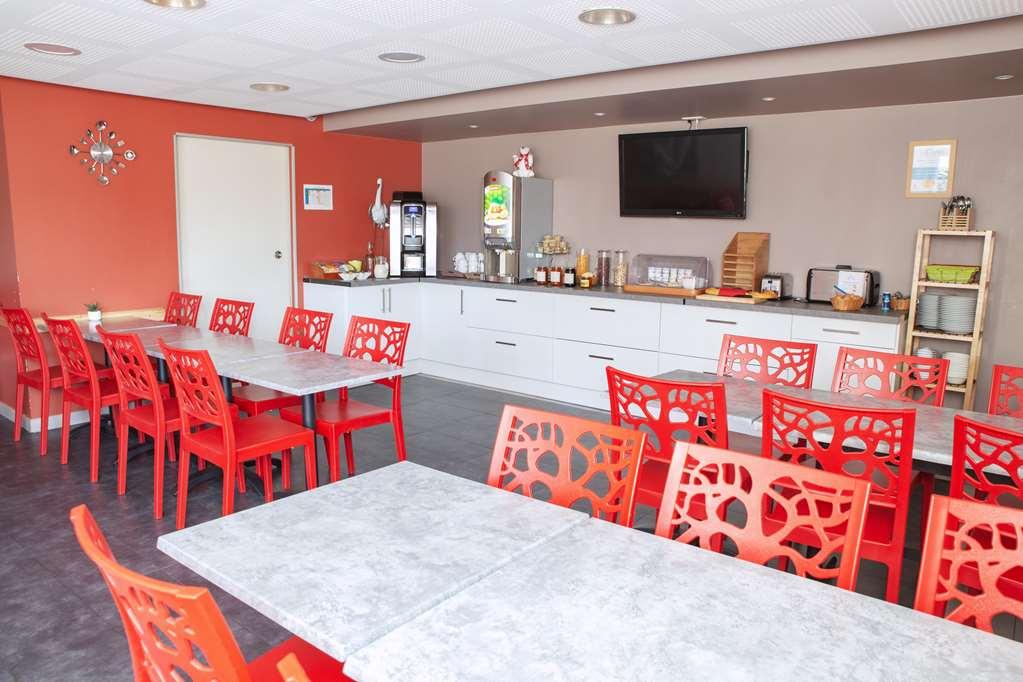 Zenitude Hôtel-Résidences Les Portes d'Alsace Mutzig Restaurante foto